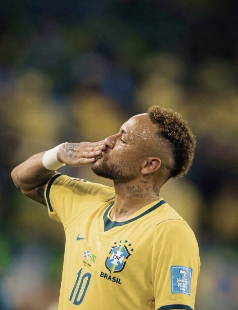L’odyssée de Neymar Jr. : L’éclat d’un génie, la fin d’une ère